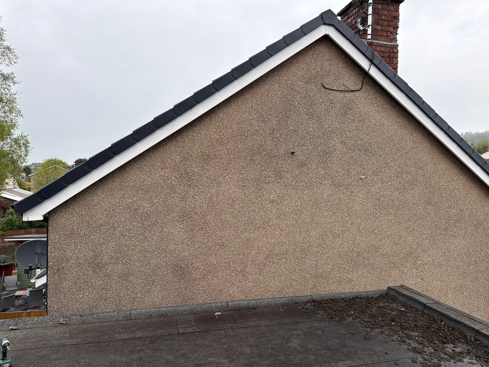 Clean Gutters